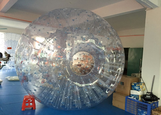 Chine Le football gonflable engazonnez de PVC/TPU Zorb boule, boule géante de hamster pour le   d'humains fournisseur