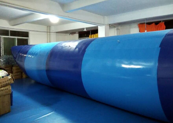 Chine Goutte gonflable de catapulte de l'eau d'Oudoor pour le parc aquatique de sports d'Aqua 10 ml * 3mW fournisseur