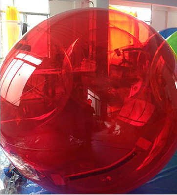 Chine Marche gonflable passionnante sur la boule de bulle de l'eau pour le petit pain de piscine d'eau à l'intérieur fournisseur
