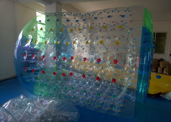 Chine Boule de roulement gonflable bleue de l'eau pour les jeux de plein air gonflables de parc d'Aqua fournisseur
