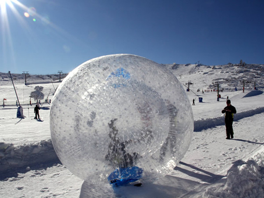 Chine Boule gonflable transparente de Zorb pour la neige/boule gonflable géante de l'eau de Zorbing fournisseur