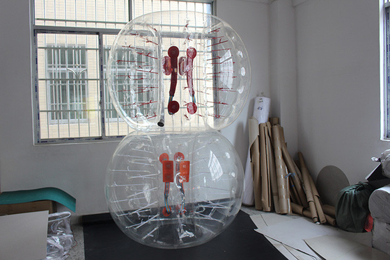Chine Le football gonflable fait sur commande du football de bulle clair avec les costumes gonflables de boule fournisseur