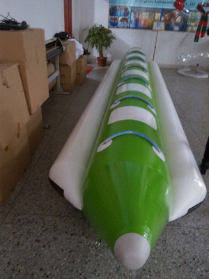 Chine Jeux de l'eau un bateau gonflable de poissons de vol de bateau de banane de tubes fournisseur