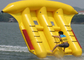 Bateau gonflable jaune de poissons de vol pour le tube de jeu de l'eau de parc d'attractions fournisseur