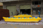 Radeau rouge de bateau de banane de jaune orange de jardin approprié aux adultes fournisseur