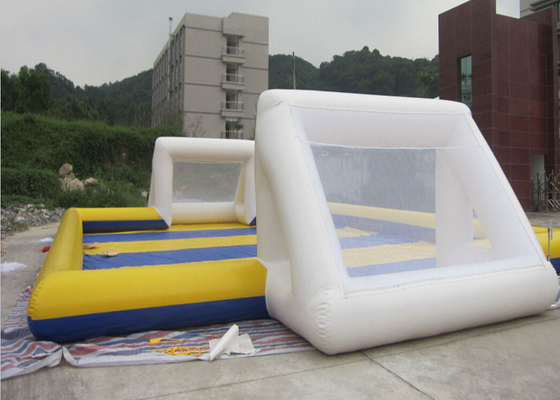 Chine Imperméabilisez le champ de sports gonflable de PVC de 0.6mm, terrain de football gonflable fournisseur