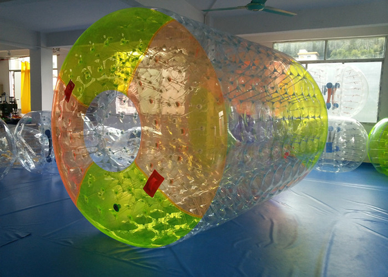 Chine Boule/rouleau de flottement de l'eau de serrure gonflable étonnante de parc d'attractions pour des adultes fournisseur