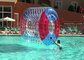 Rouleau gonflable de l'eau de piscines colorées d'arrière-cour pour des jeux de sports fournisseur